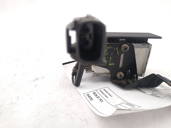 Lexus IS300 Fuel Pump Resistor