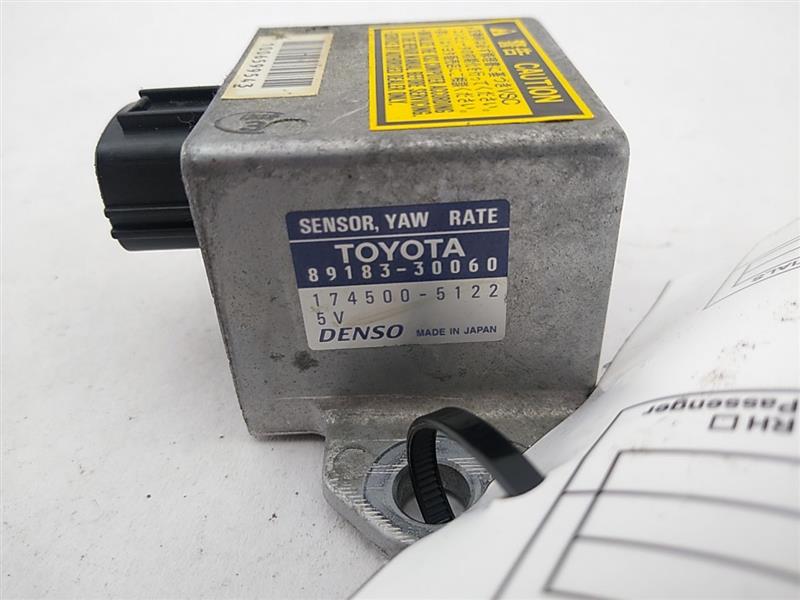 Lexus IS300 Yaw Rate Sensor