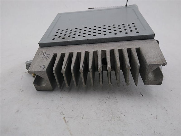 Lexus IS300 Radio Amplifier