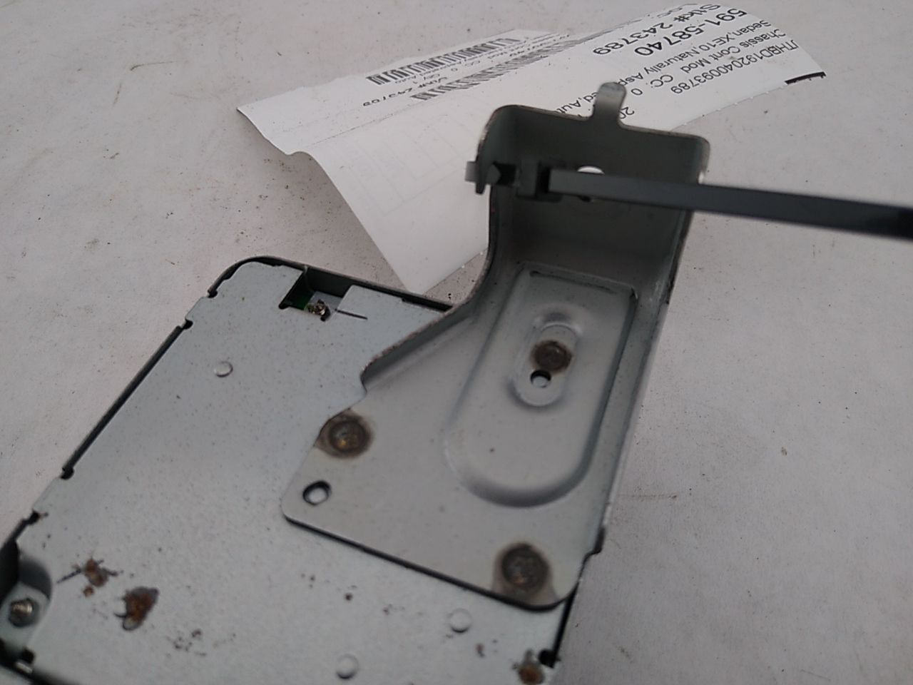 Lexus IS300 Headlamp Leveling Control Module