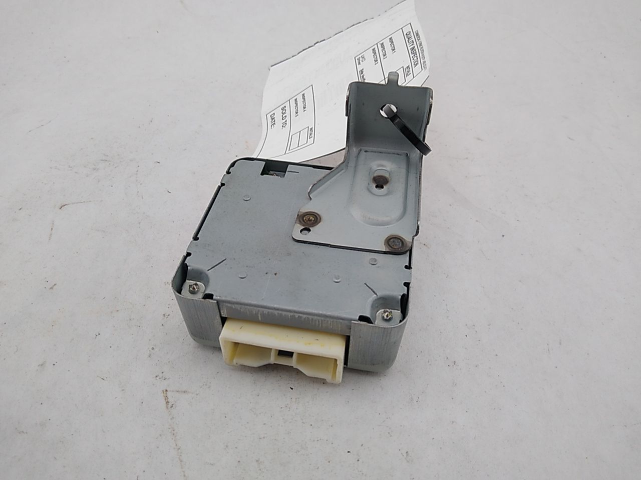 Lexus IS300 Headlight Leveling Computer Assembly - 0