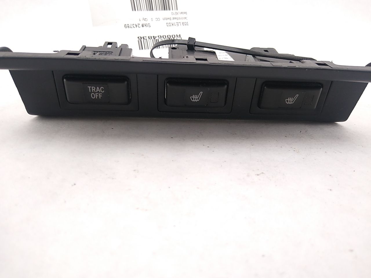 Lexus IS300 Traction Control And Heat Switch Panel