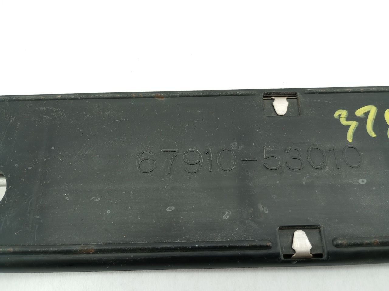Lexus IS300 Set Of Four Door Sill Panels