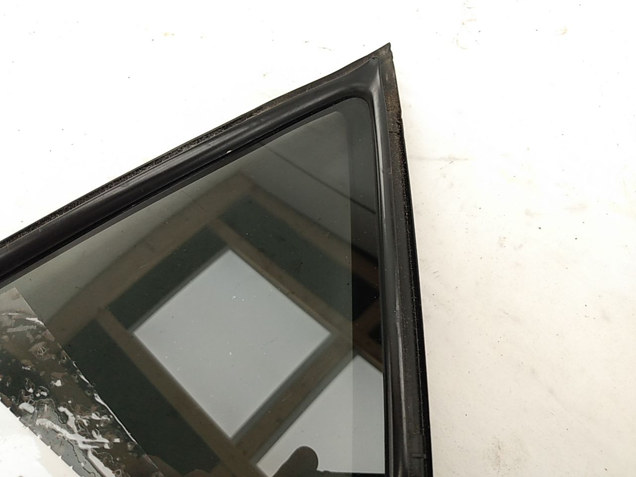 Lexus IS300 Rear Left Quarter Glass