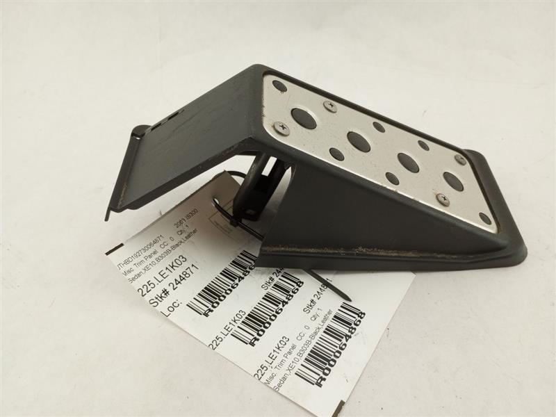 Lexus IS300 Dead Pedal