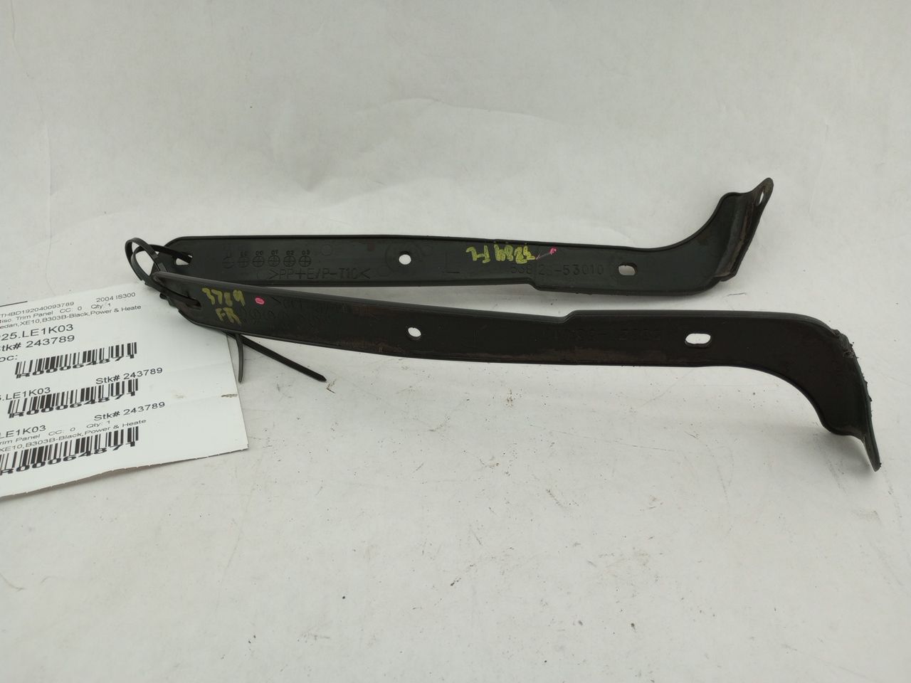 Lexus IS300 Pair Of Front Side Fender Panel Protector - 0