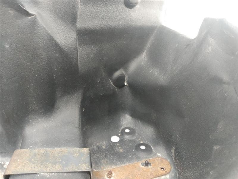 Lexus IS300 Front Right Inner Fender Liner