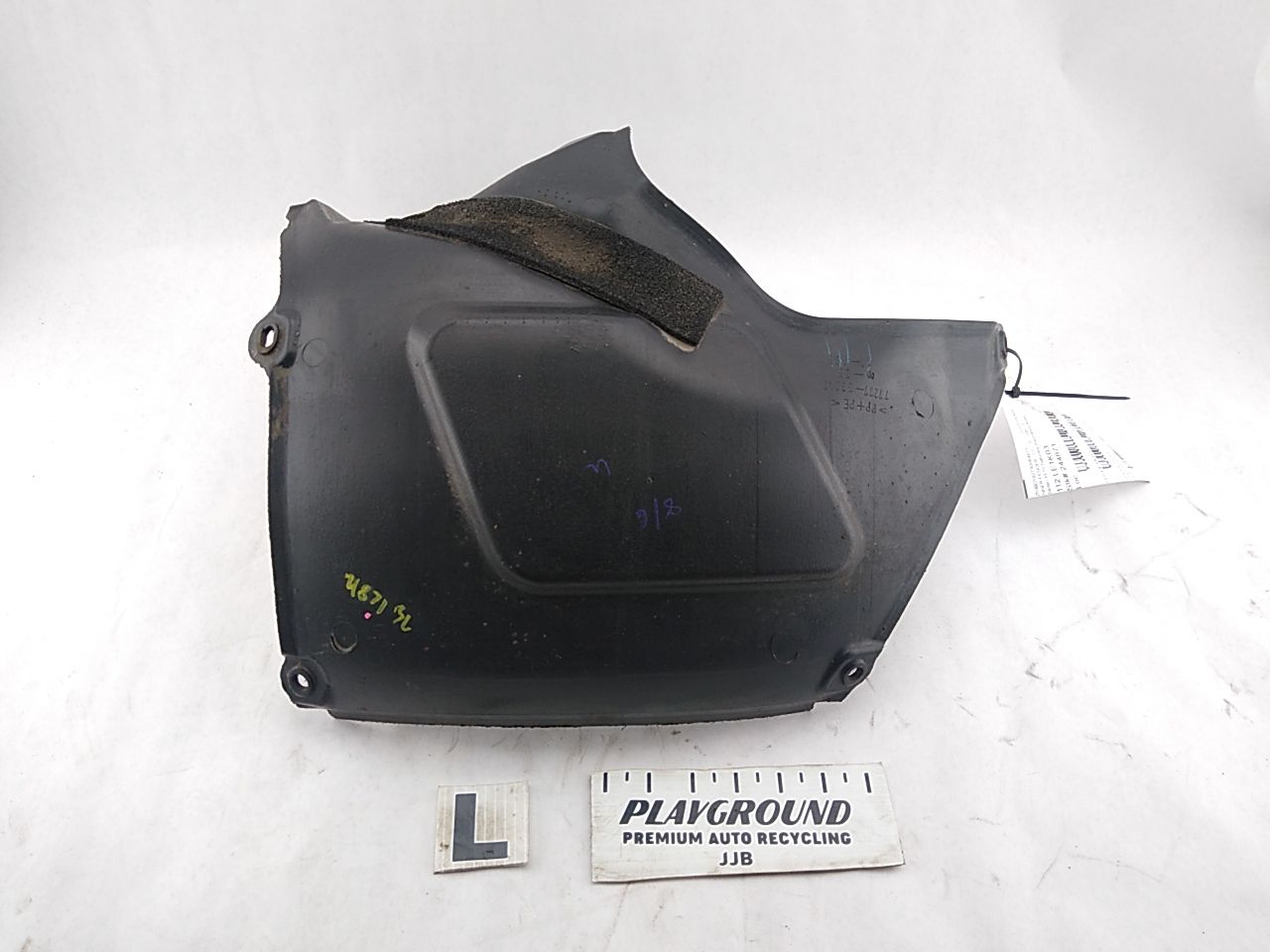 Lexus IS300 Rear Left Inner Fender Liner