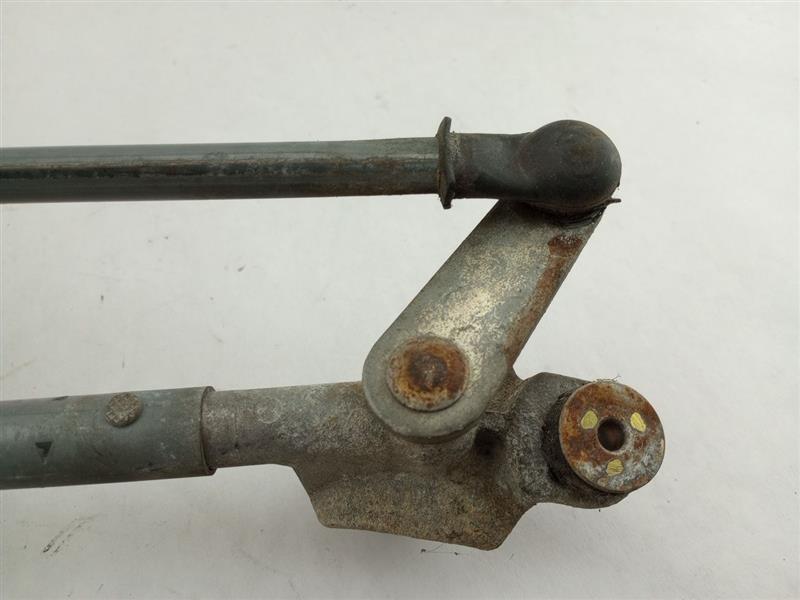 Lexus IS300 Front Windshield Wiper Motor