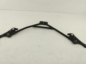 Lexus IS300 Front Lower H Bracket - 0