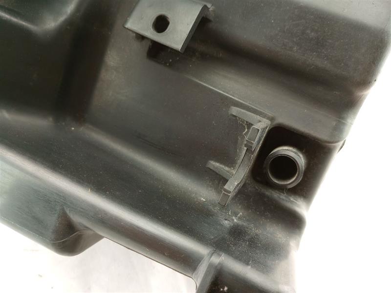 Lexus IS300  Washer Fluid Reservior