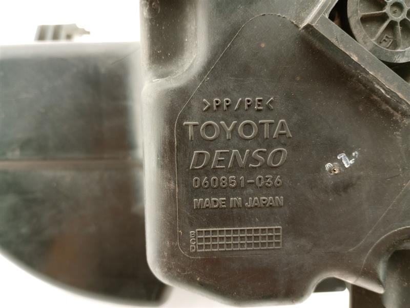 Lexus IS300  Washer Fluid Reservior