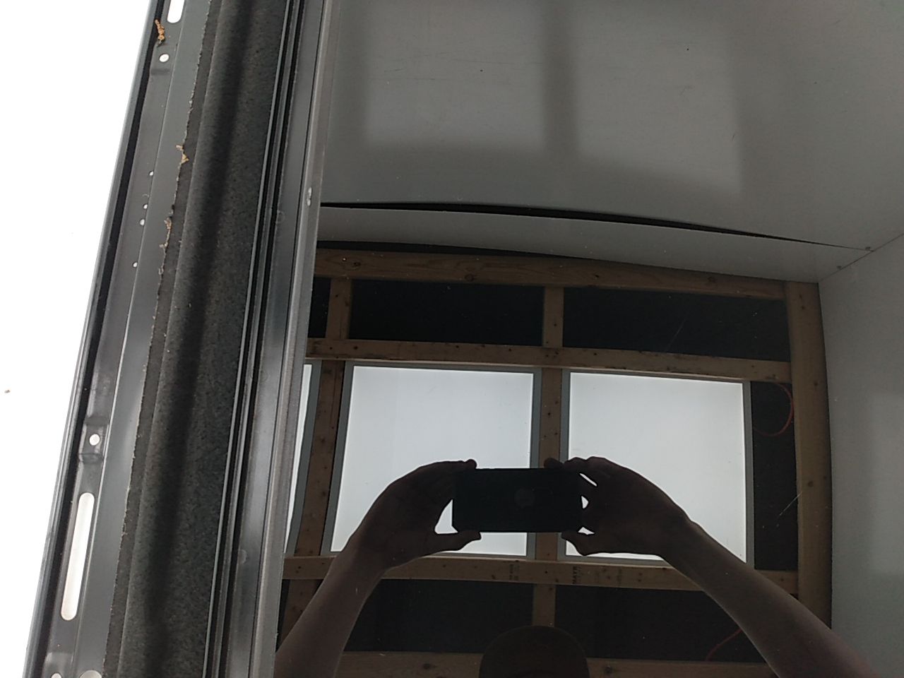 Lexus IS300 Sunroof Assembly