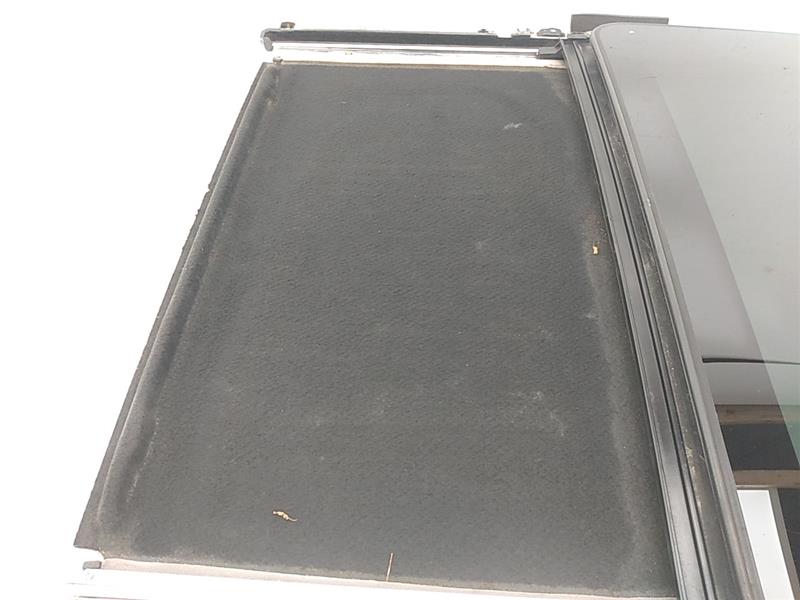 Lexus IS300 Sunroof Assembly