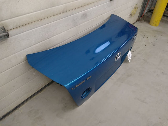 Lexus IS300 Decklid Tailgate