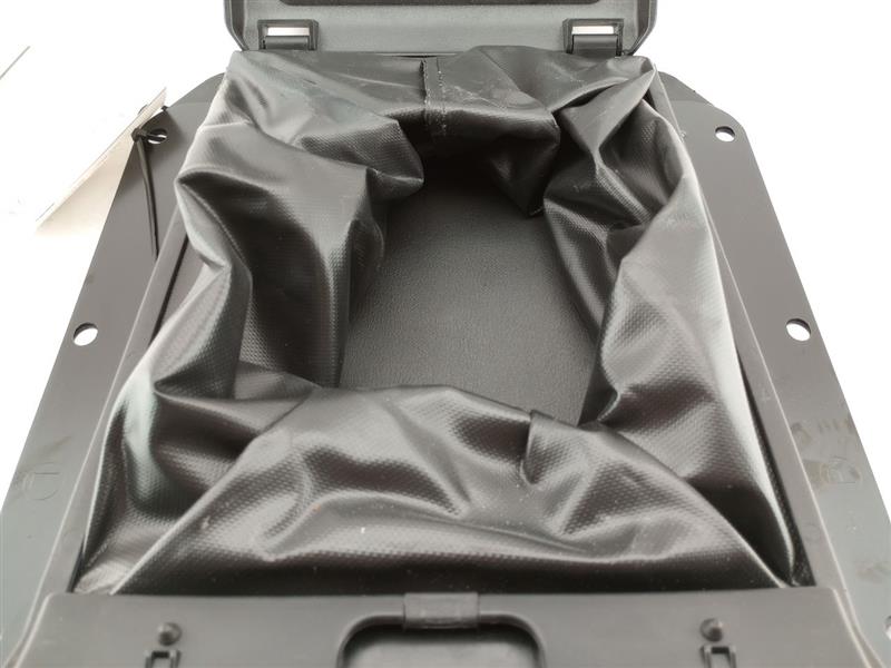Lexus IS300 Rear Ski Bag Compartment