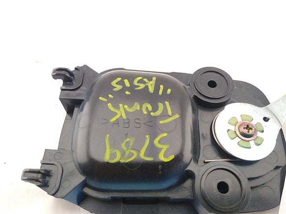 Lexus IS300 *** AS IS ***Trunk Latch