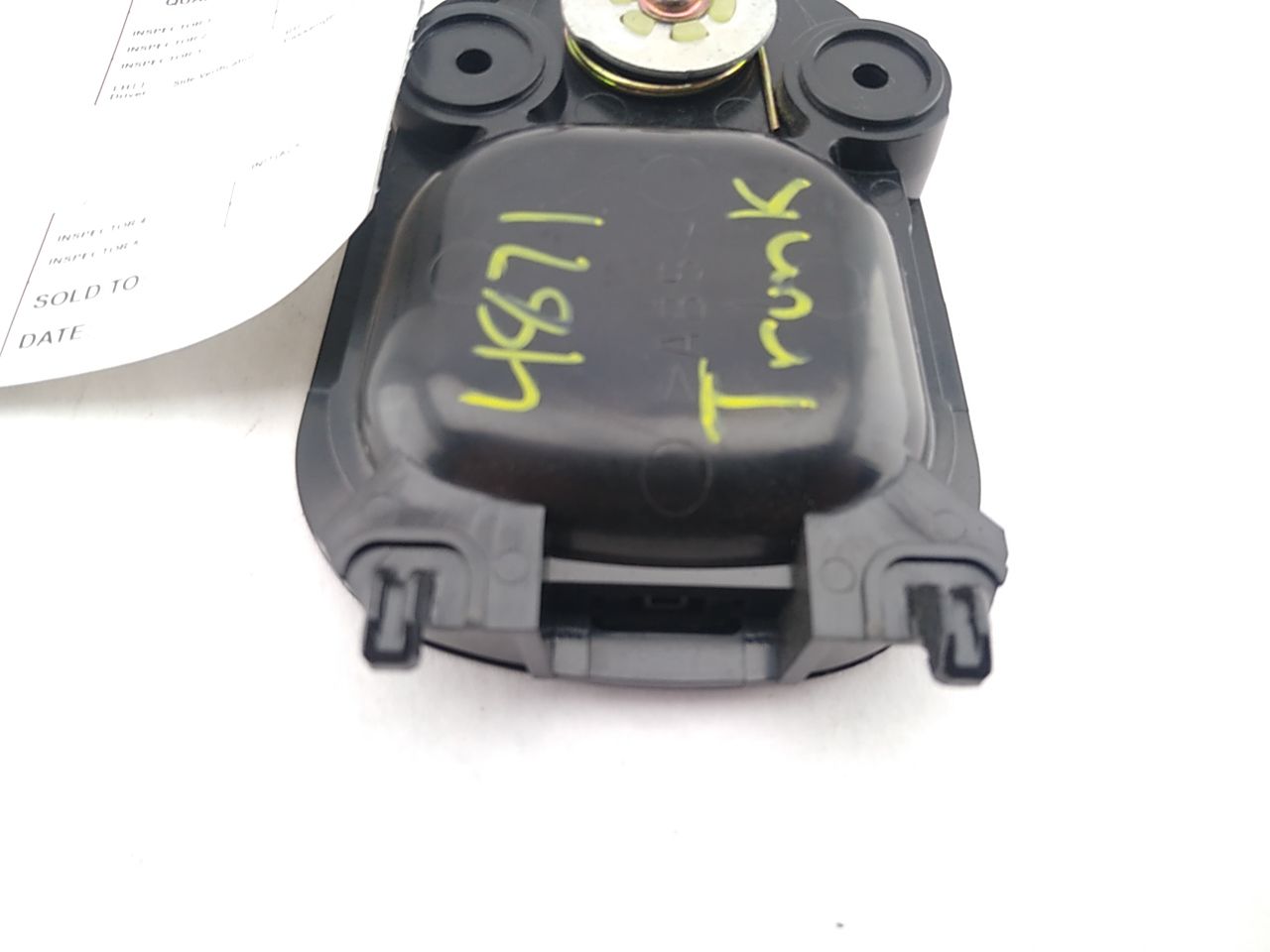 Lexus IS300 Rear Trunk Emergency Release Lever