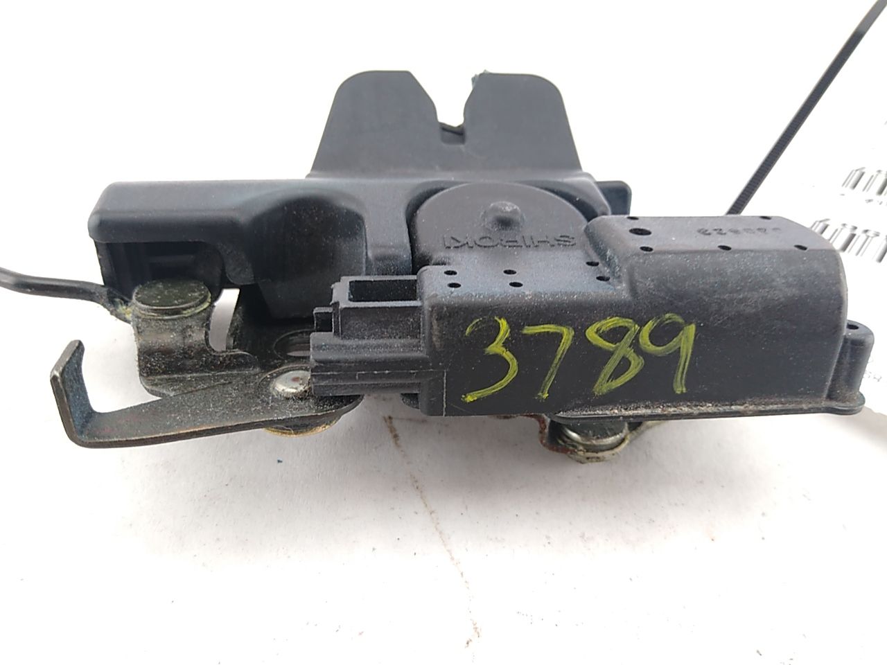 Lexus IS300 Trunk Latch Lid Lock Actuator