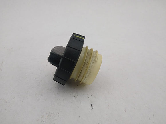 Lexus IS300 Gas Cap