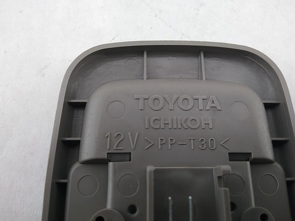 Lexus IS300 Rear Dome Light