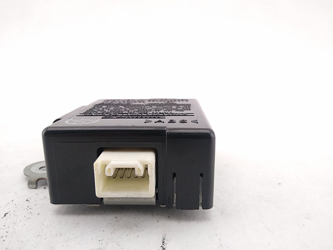 Lexus IS300 Door Control Receiver Module