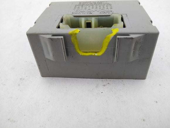 Lexus IS300 Lamp Failure Module