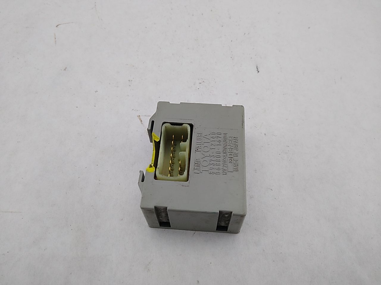 Lexus IS300 Lamp Failure Module