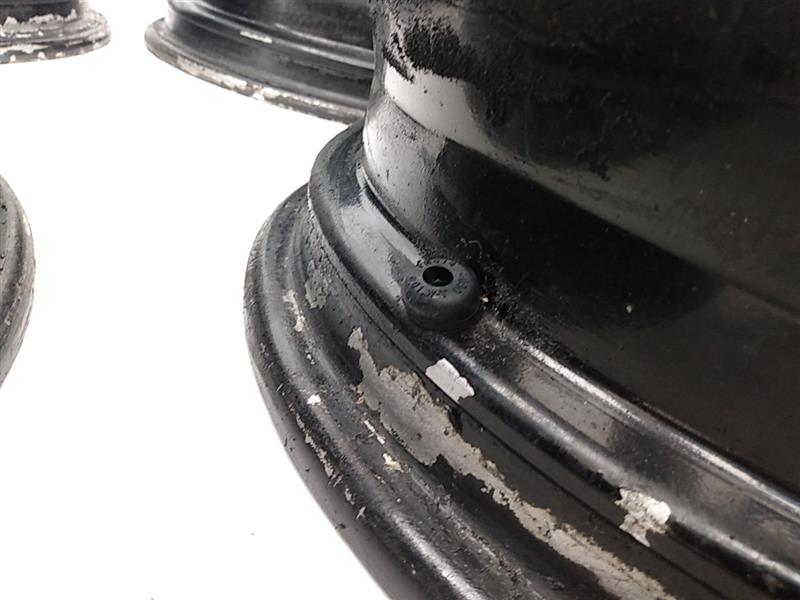 Lexus IS300 Aftermarket Set Of Four 17x7 Wheels