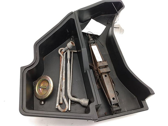 Mitsubishi 3000GT Jack Kit And Tray