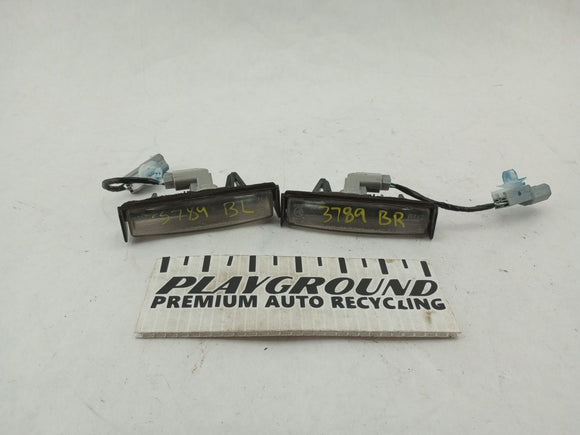 Lexus IS300 Pair Of License Plate Lamps