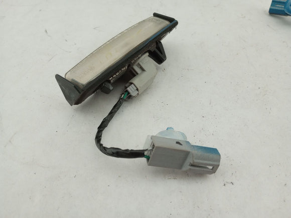 Lexus IS300 Pair Of License Plate Lamps