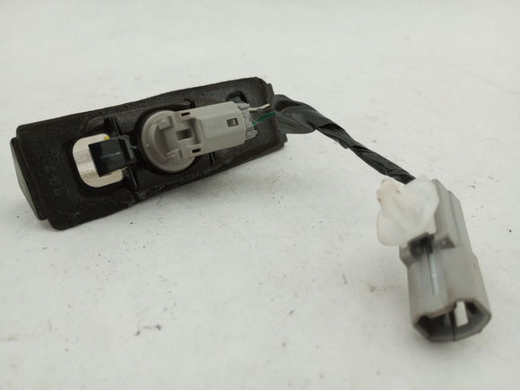 Lexus IS300 Pair Of License Plate Lamps