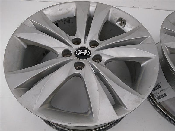 Hyundai Genesis Pair Of Rear Rims 18x8