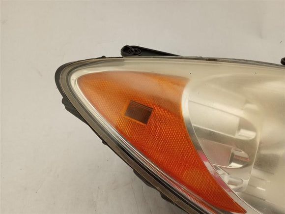Hyundai Genesis Front Right Headlamp Assembly