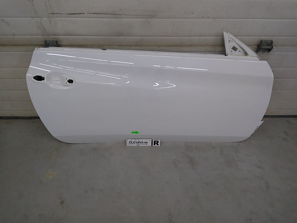 Hyundai Genesis Front Right Door