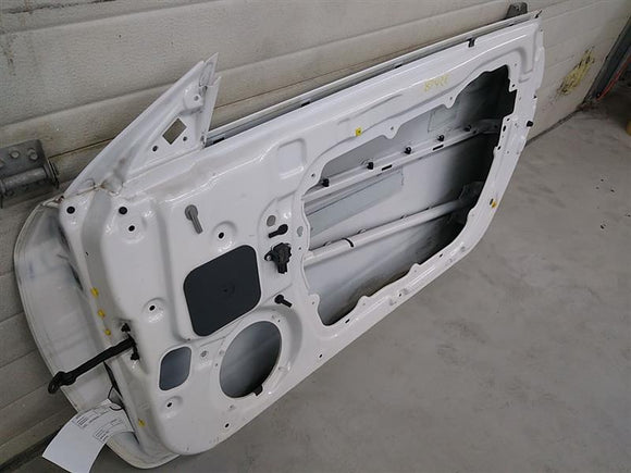 Hyundai Genesis Front Right Door