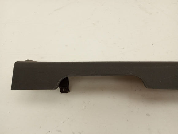 Hyundai Genesis Front Left Interior Door Scuff Plate Trim