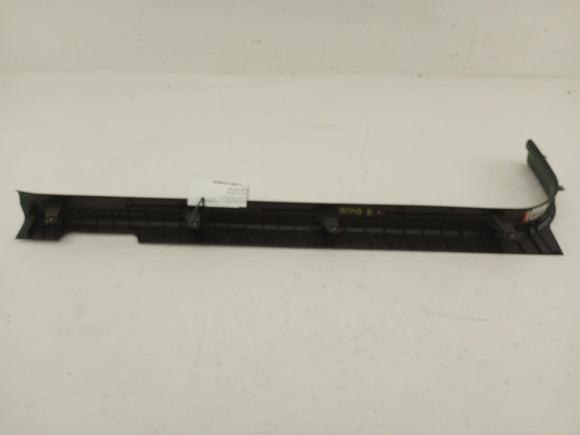 Hyundai Genesis Front Right Interior Door Scuff Plate Trim