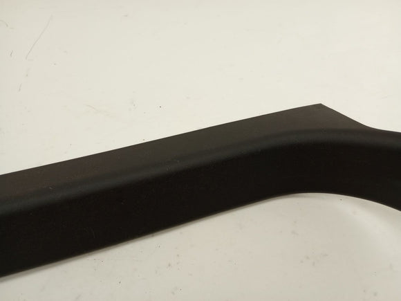 Hyundai Genesis Front Right Interior Door Scuff Plate Trim