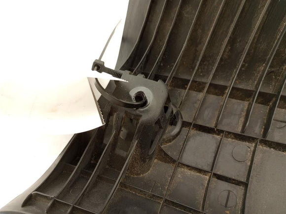 Hyundai Genesis Rear Right C Pillar
