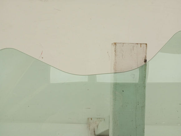 Hyundai Genesis Front Right Door Glass