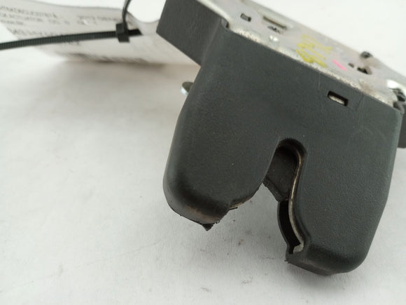 Hyundai Genesis Trunk Lid Latch Lock Actuator