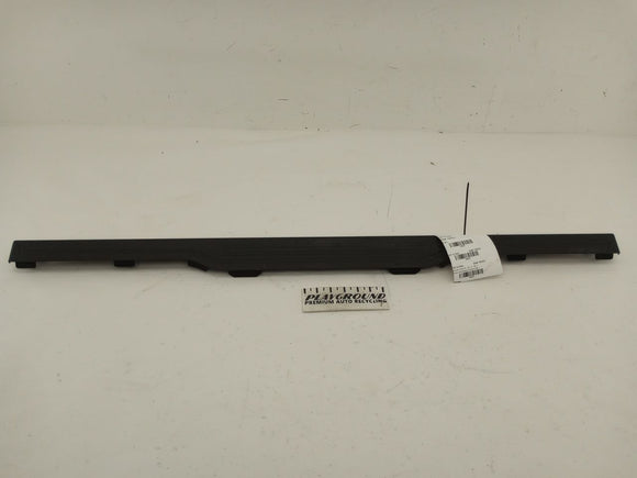Land Rover Range Rover Tailgate Step Trim