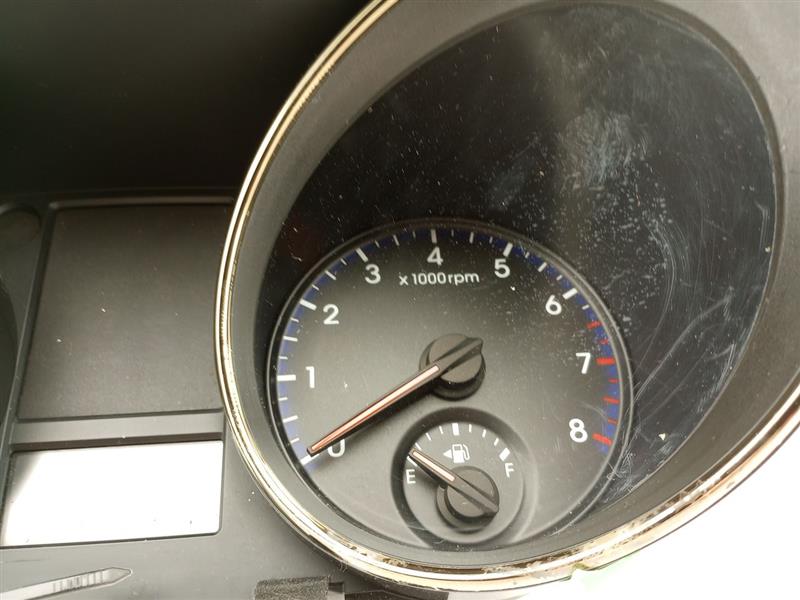 Hyundai Genesis Speedometer