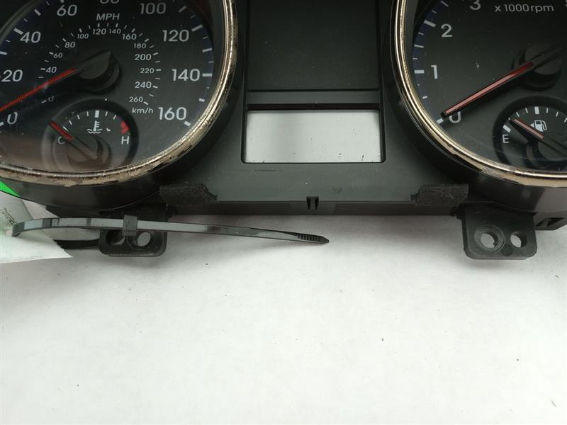 Hyundai Genesis Speedometer