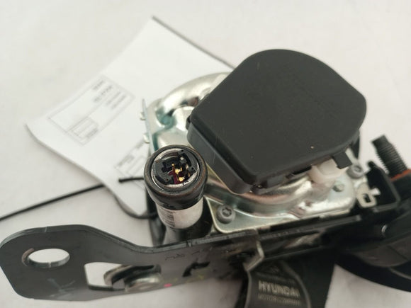 Hyundai Genesis Front Right Seat Belt Retractor