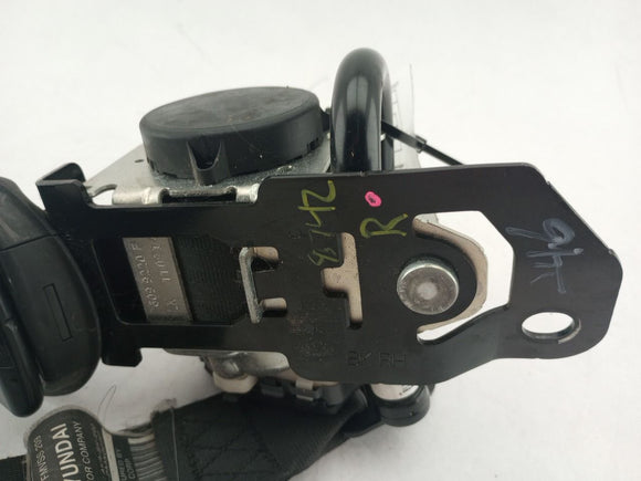Hyundai Genesis Front Right Seat Belt Retractor