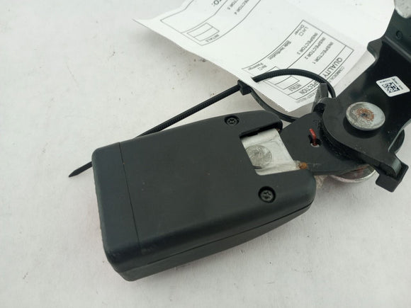 Hyundai Genesis Rear Left Driver Side Seat Belt Buckle