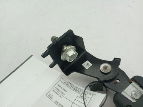 Hyundai Genesis Rear Left Driver Side Seat Belt Buckle